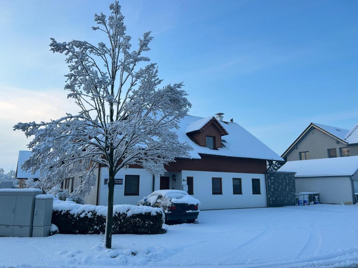 Pension Zum Paradies Harthausen  Εξωτερικό φωτογραφία