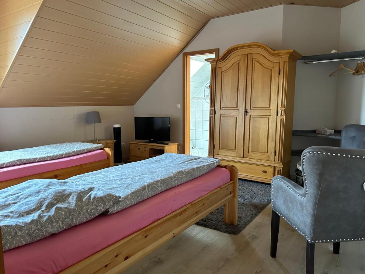 Pension Zum Paradies Harthausen  Εξωτερικό φωτογραφία